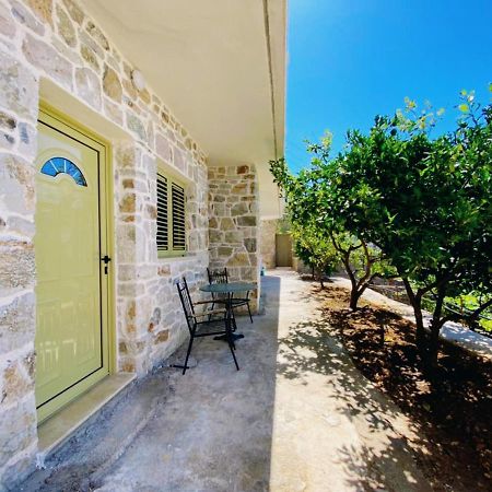 Lemons&Olives Rooms Himare Ngoại thất bức ảnh